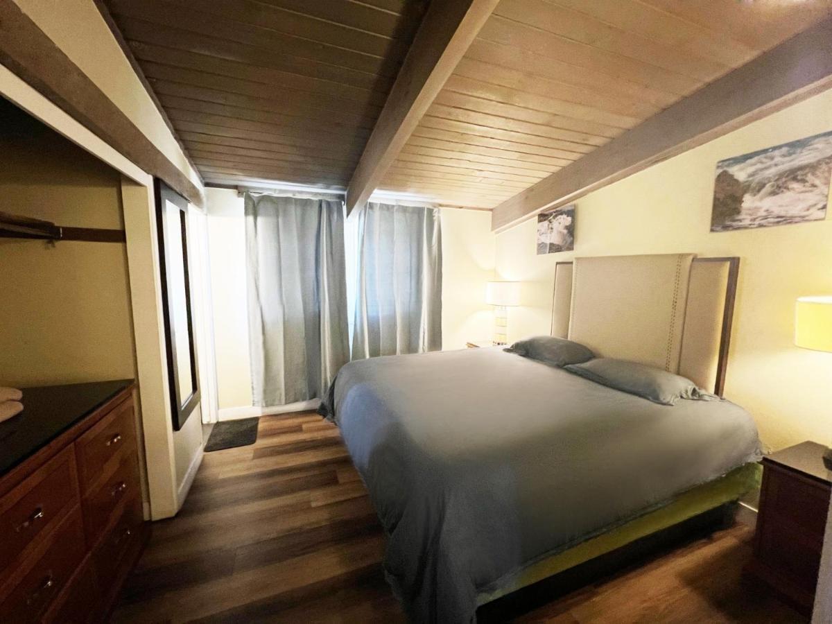 Omeo Suites Big Bear ビッグ・ベアー・レイク 部屋 写真