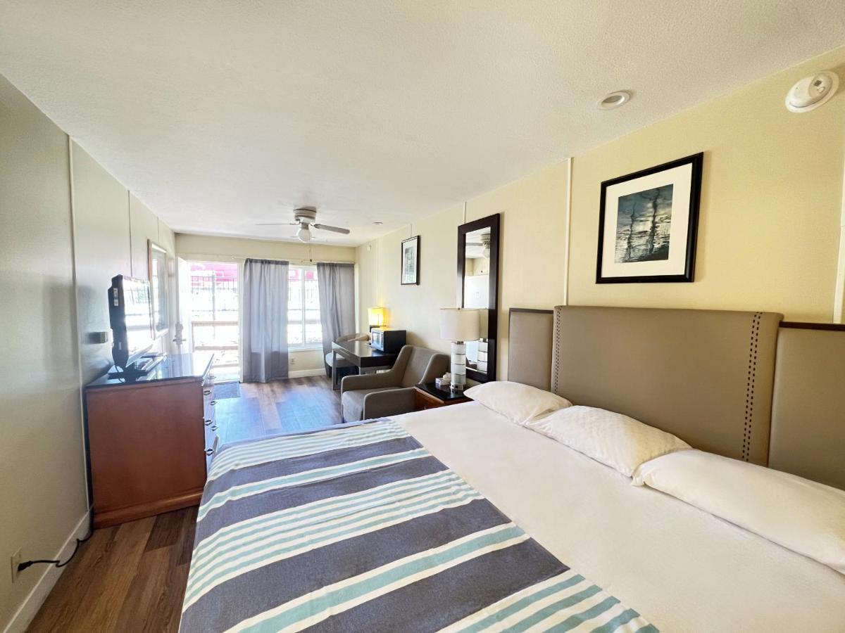 Omeo Suites Big Bear ビッグ・ベアー・レイク エクステリア 写真